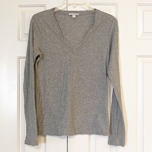 Standard James Perse Gray V-Neck Long Sleeve 100% Cotton Pullover Top. Medium